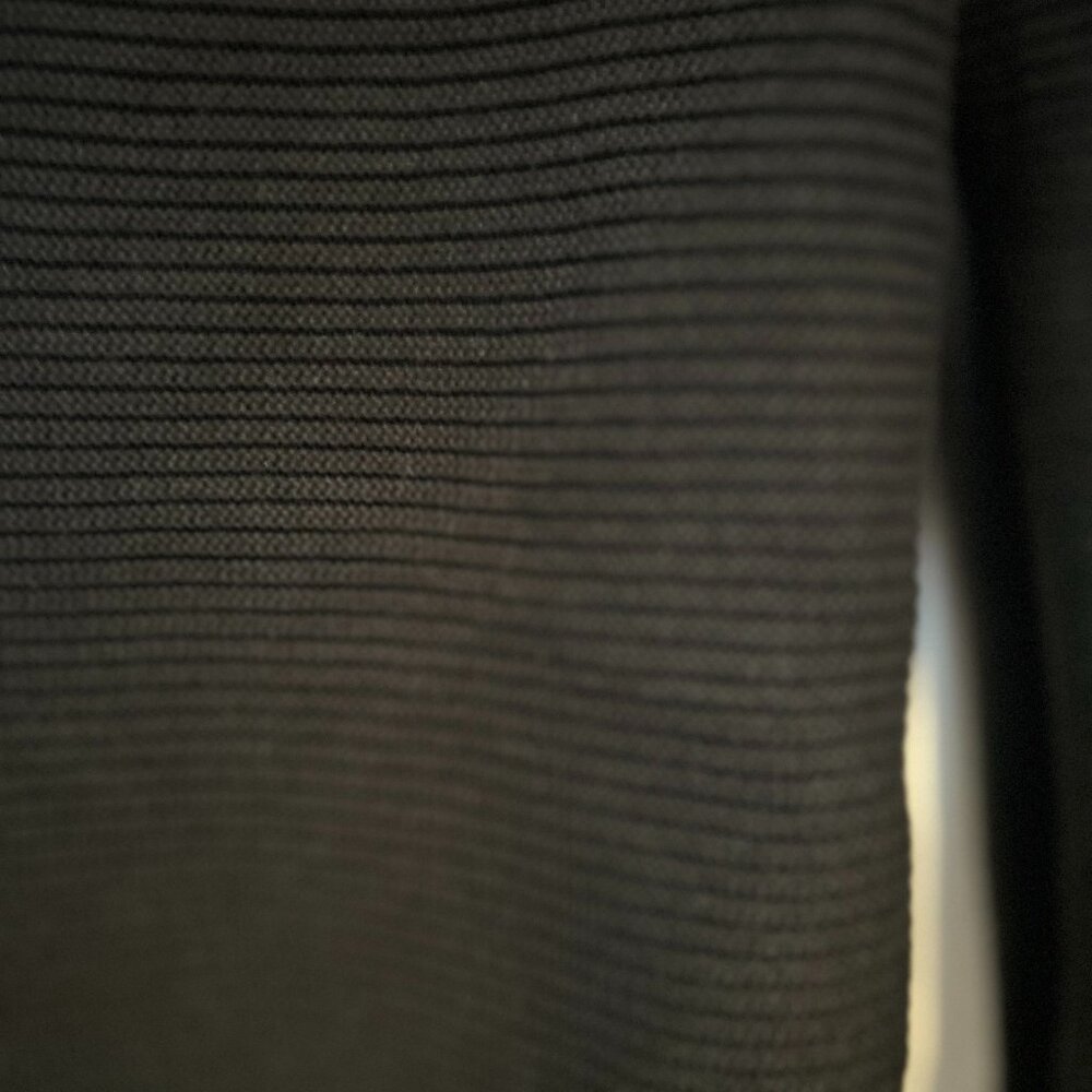 TALBOTS PETITE WOMANS BLACK RIBBED CREWNECK LONG SLEEVE SWEATER - Picture 11 of 13
